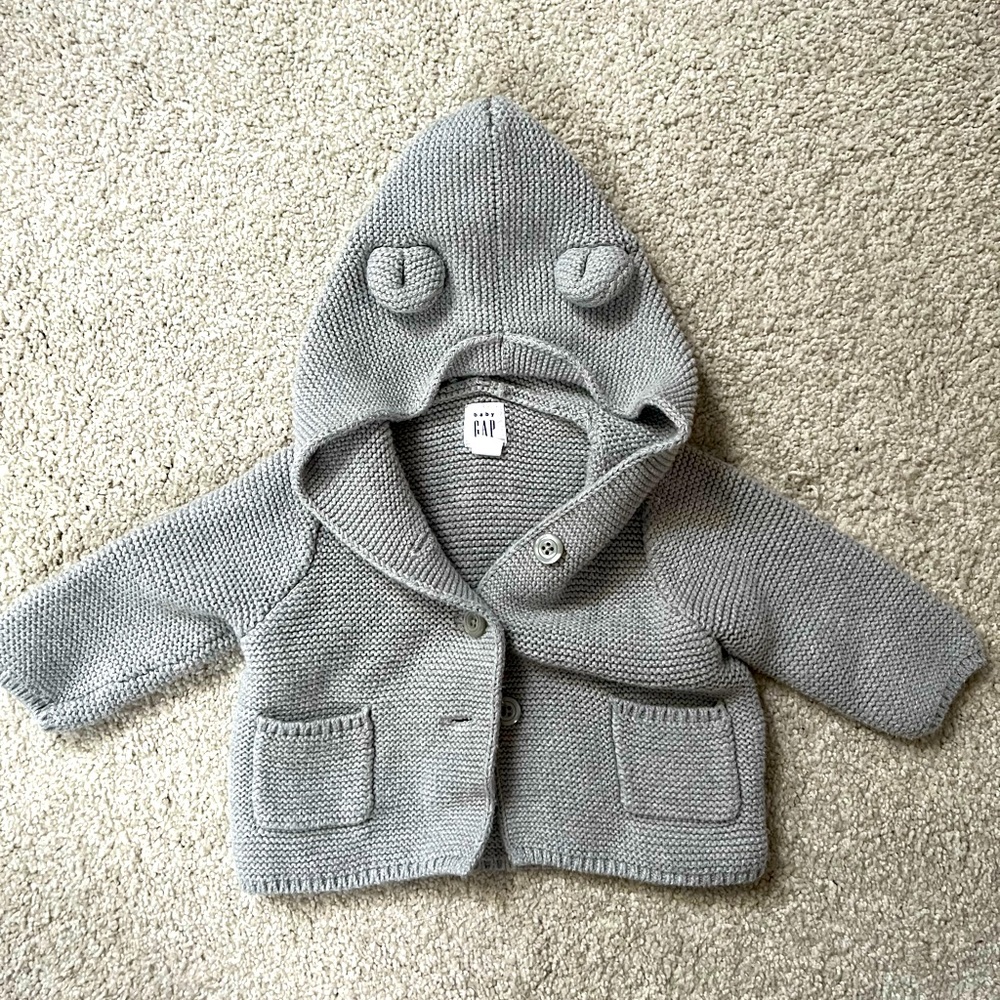 Baby gap baby sweater.
